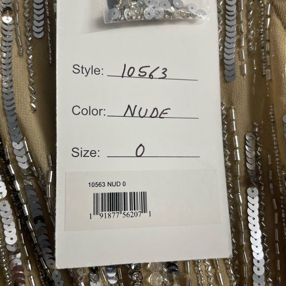 🩵NWT MAC DUGGAL  NUDE ROMPER, SIZE 0 - Picture 9 of 10